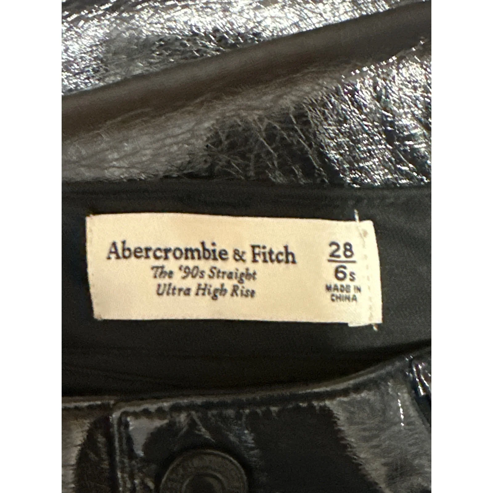 Abercrombie & Fitch 90s Straight Black Faux Patent Leather Trousers Pants Sz 28 - Image 4