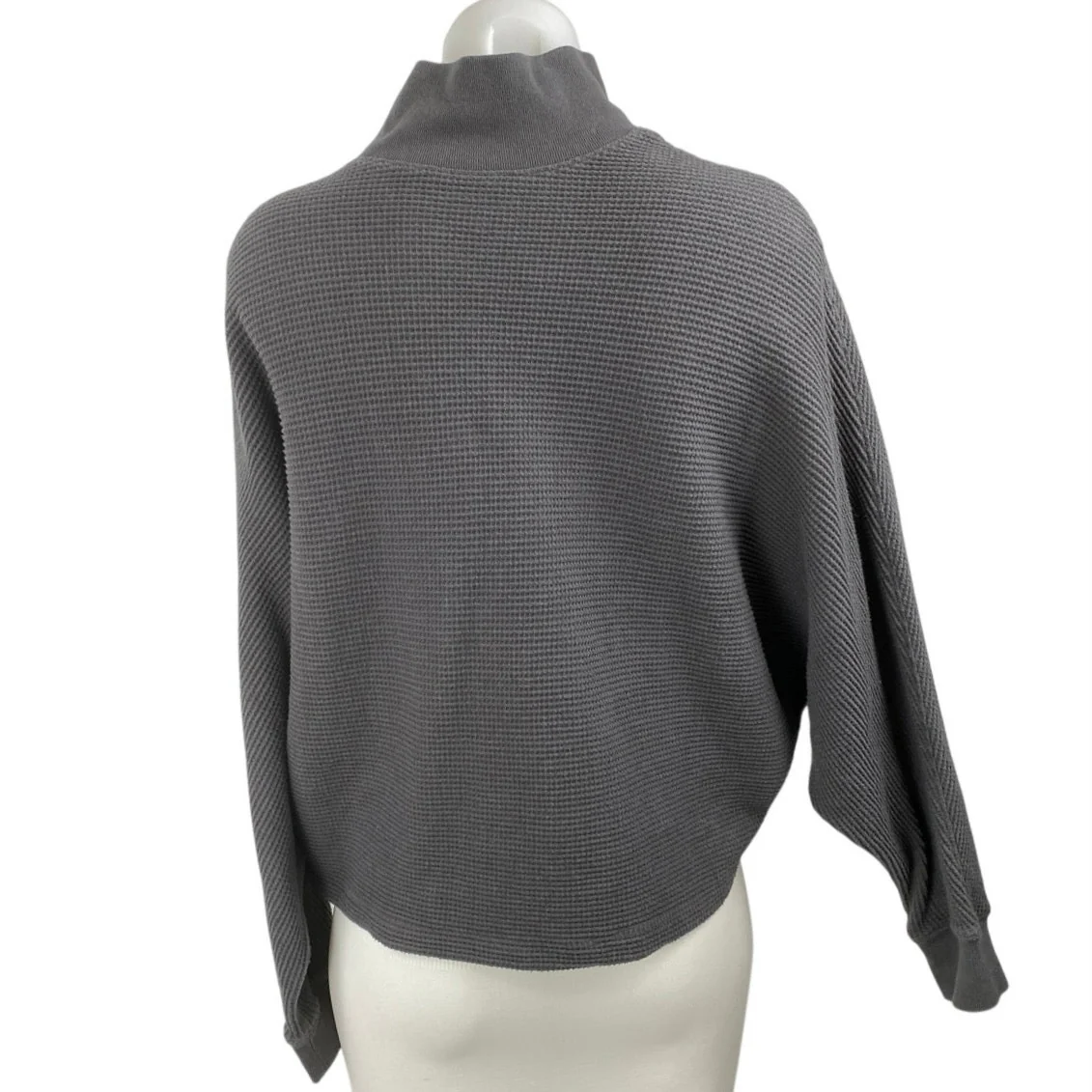 Abercrombie & Fitch Gray Batwing Sleeve Crop Poncho Sweatshirt Sweater Top S/M - Image 4