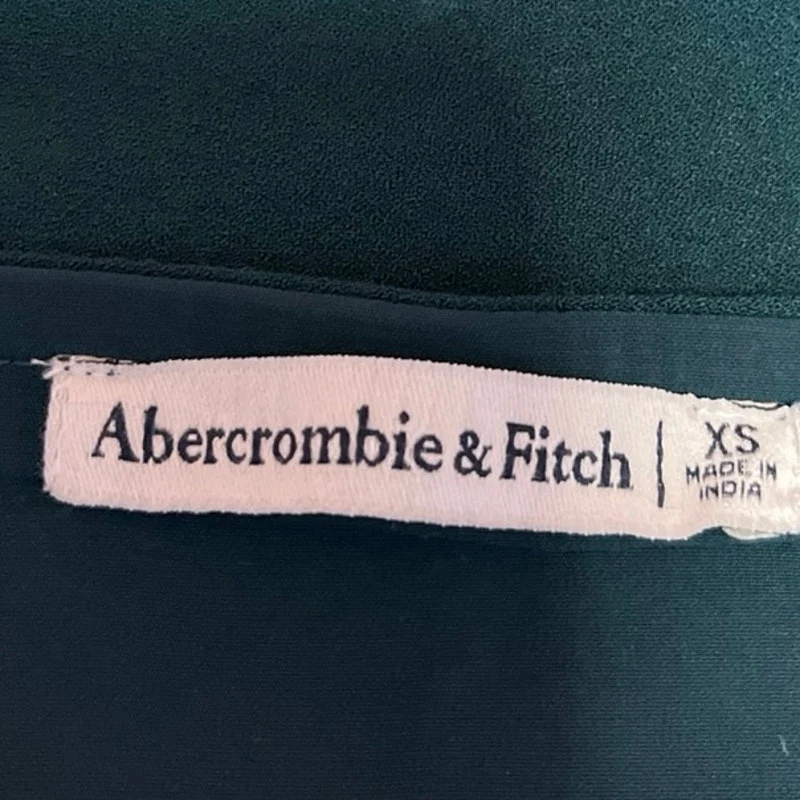 Abercrombie & Fitch Green Off Shoulder Ruched Long Sleeve Crop Blouse Top Sz XS - Image 3
