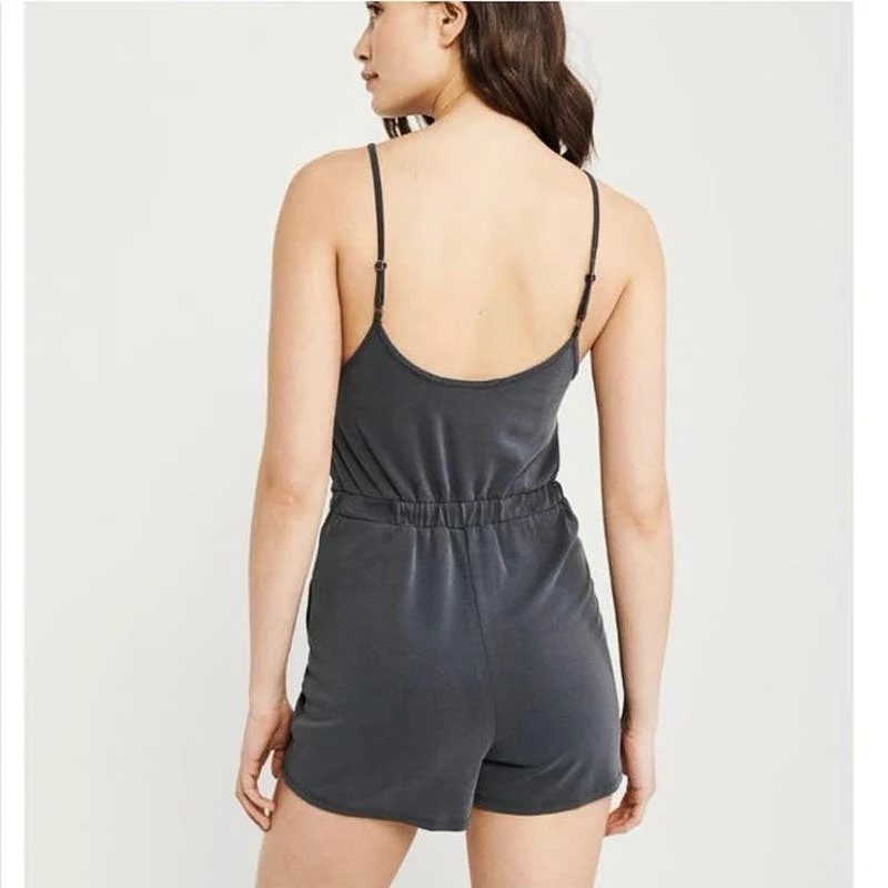 Abercrombie & Fitch Grey Camisole Sleeveless Faux Wrap V-Neck Skort Romper Sz S - Image 5