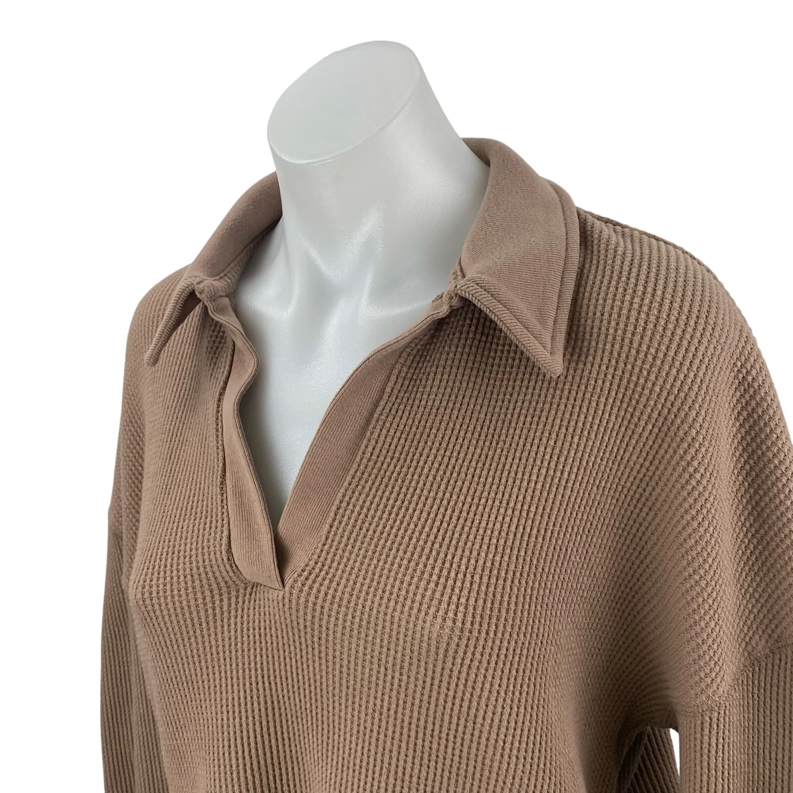 Abercrombie & Fitch Tan Waffle Knit Long Sleeve Polo Thermal Sweater Top Size M - Image 3