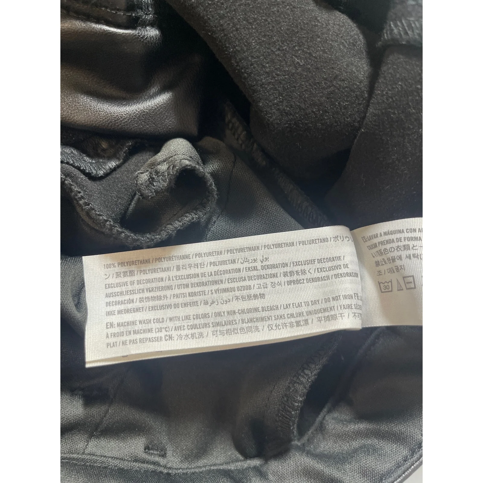 Abercrombie & Fitch The Shinny High Rise Faux Leather Vegan Trousers Pants Sz 26 - Image 6