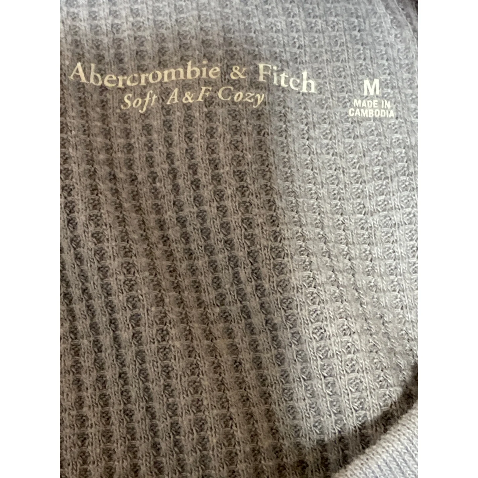 Abercrombie & Fitch Women's Gray Waffle Knit Long Sleeve Thermal T Shirt Top M - Image 5