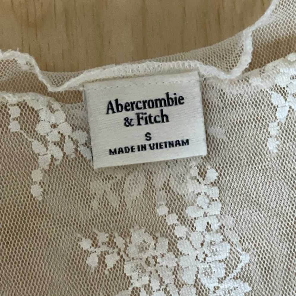 Abercrombie & Fitch Zoe Bra Free Floral Embroidery Long Sleeve Lace Shirt Top S - Image 5