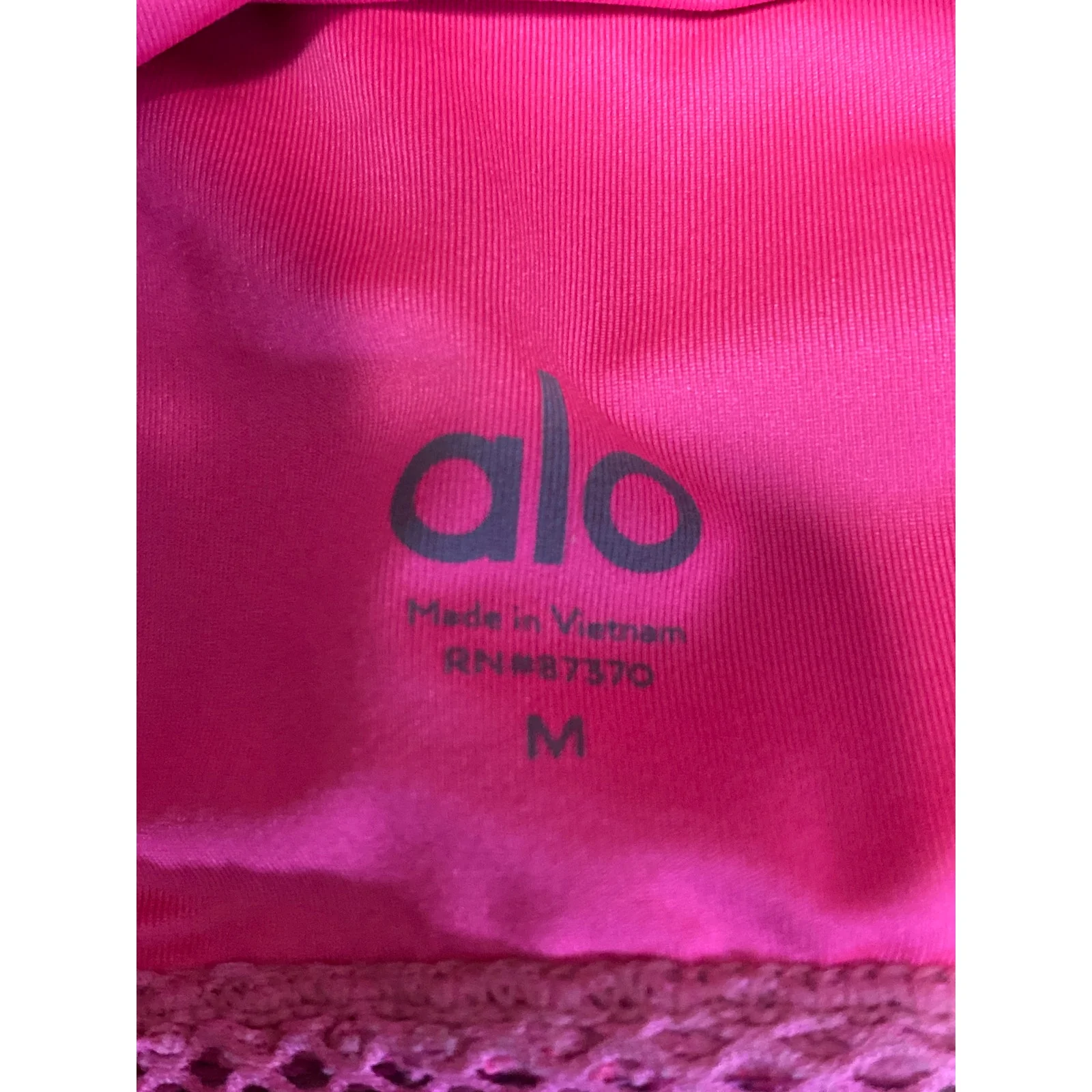Alo Yoga Women's Pink Mesh Racerback Workout Athletic Sports Bra Crop Top Size M - Image 5