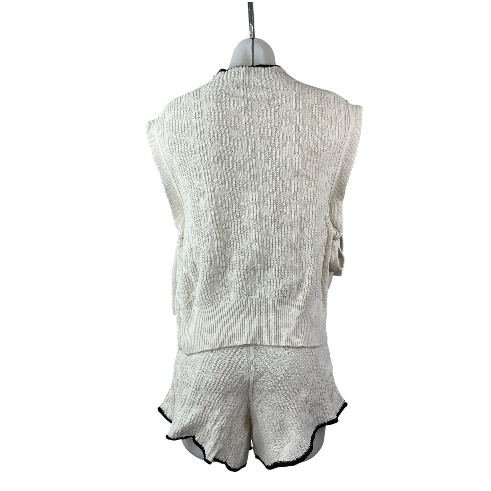 Alohas Women's Beige Knit Sleeveless Mock Neck Tie Shorts 2 Piece Set Size S/XS - Image 3
