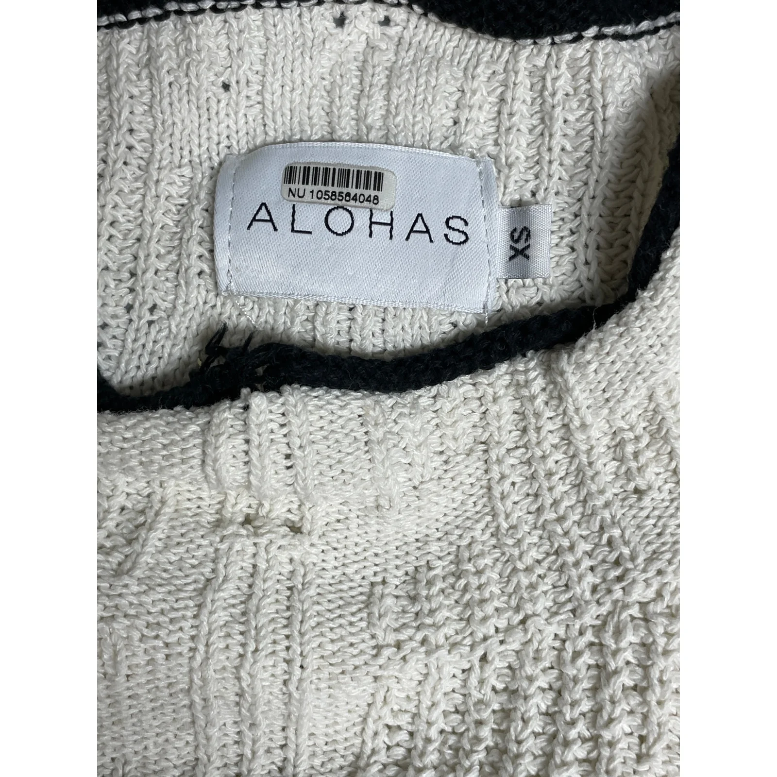 Alohas Women's Beige Knit Sleeveless Mock Neck Tie Shorts 2 Piece Set Size S/XS - Image 5