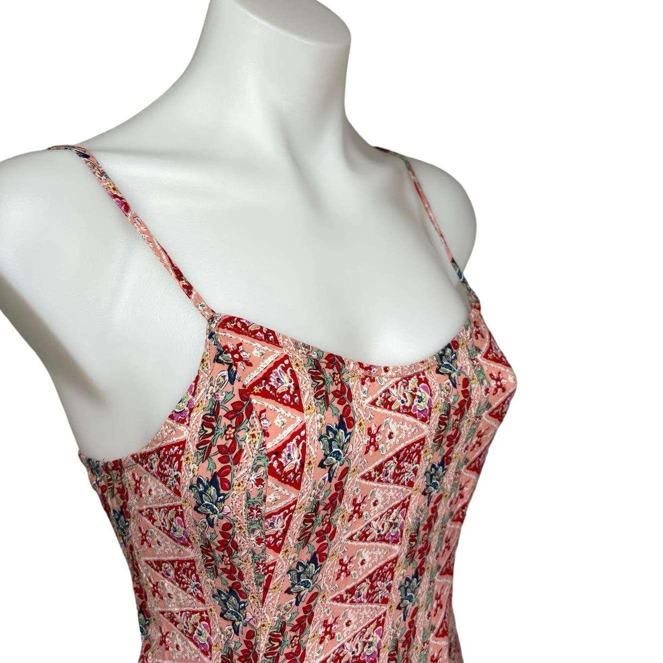 Altar'd State Pink Red Sleeveless V-Neck Floral Fit & Flare Mini Dress Size M - Image 4
