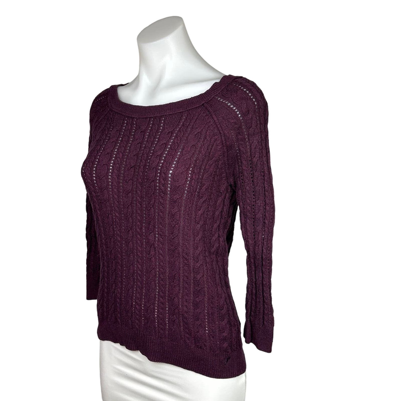 American Eagle Vintage Y2K Maroon Red Crochet Cable Knit Pullover Sweater Sz XS - Image 2