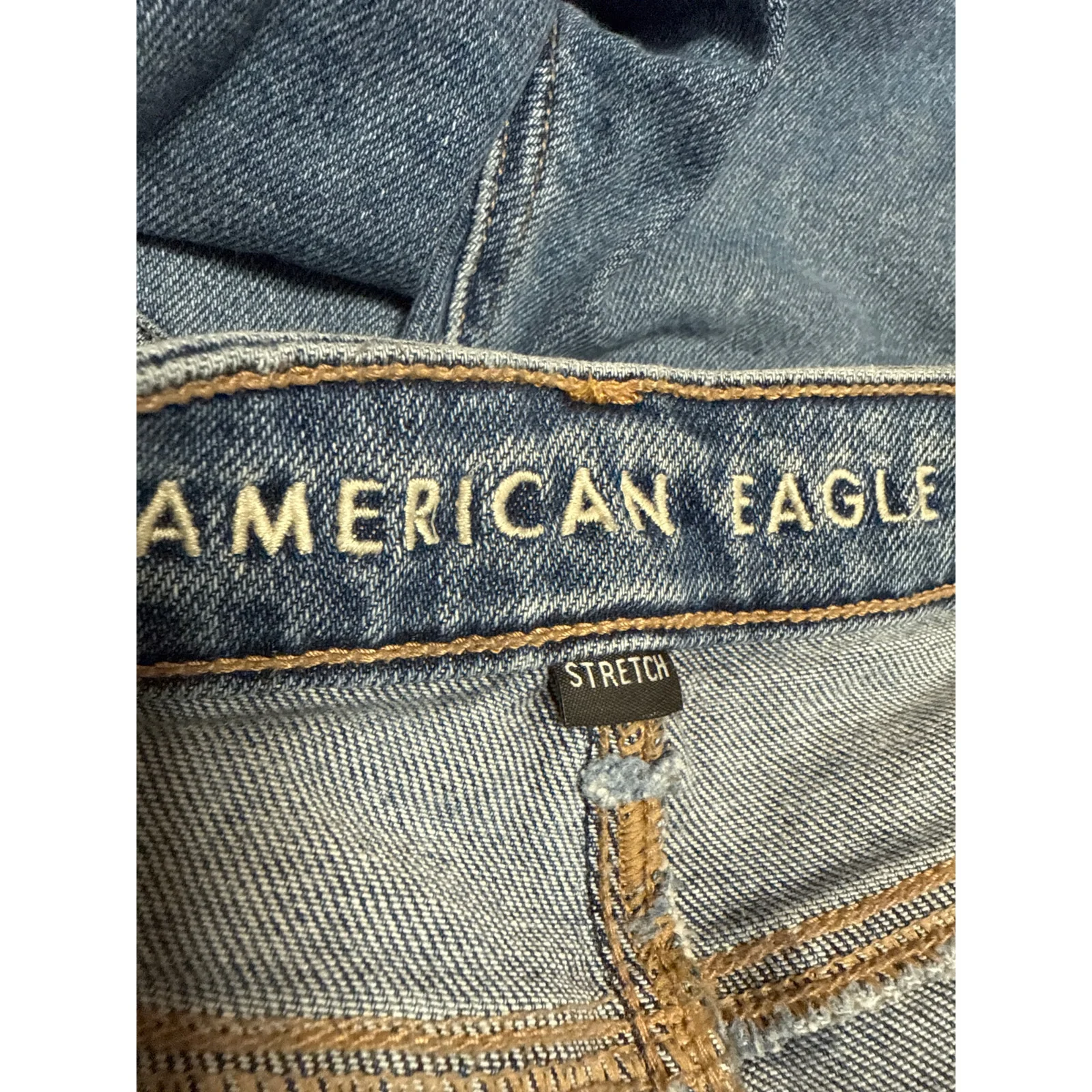 American Eagle Women's Blue Distressed Stretch High Rise Mom Denim Jeans Size 0 - Image 4