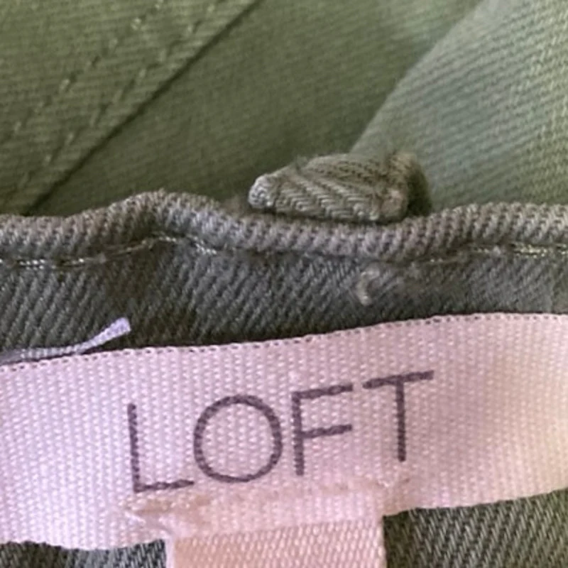 Ann Taylor LOFT Women's Green Mid Rise Skinny Frayed Raw Hem Trousers Pants Sz 2 - Image 4