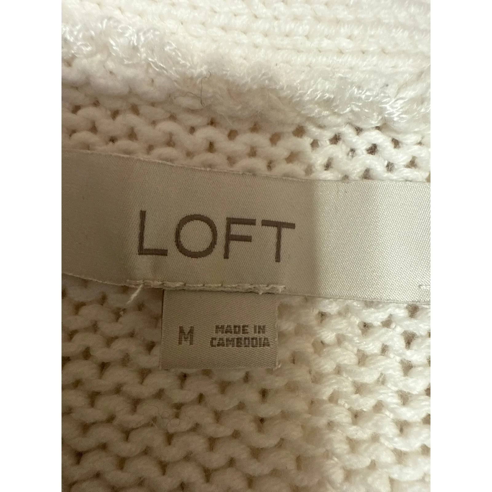 Ann Taylor LOFT Women's White Button Long sleeve Knit Cardigan Sweater Top Sz M - Image 3