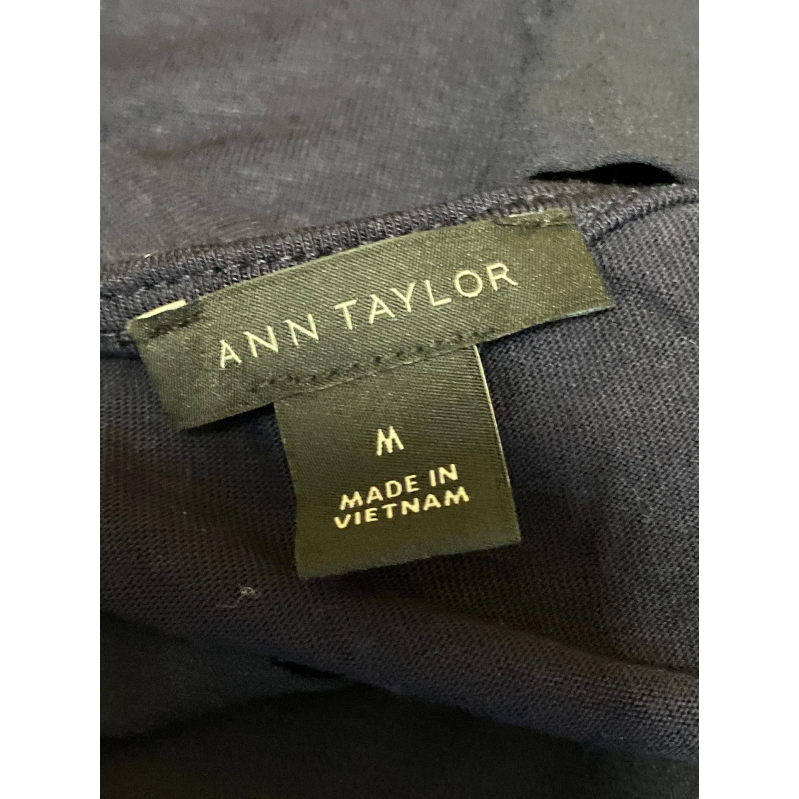 Ann Taylor Navy Blue Scoop Neck Sleeveless Cami Camisole Active Tank Top Size M - Image 3