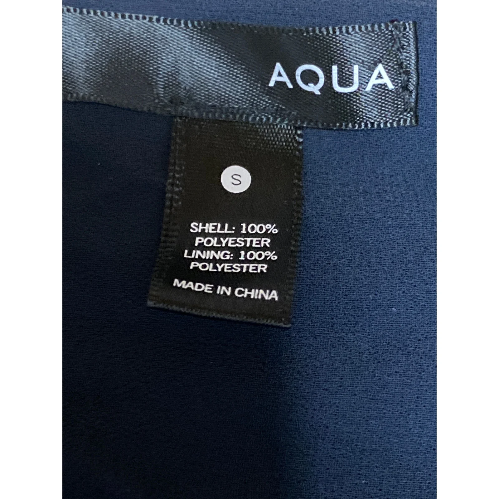 Aqua Women's Navy Blue V Neck Sleeveless Cami Basic Boxy Tank Blouse Top Size S - Image 3