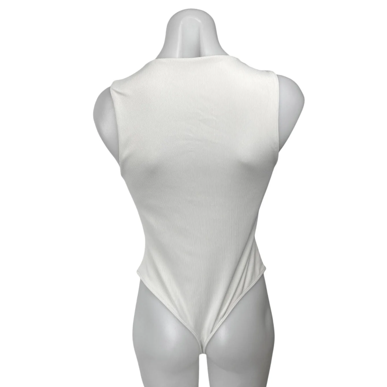 Aritzia Babaton White Sleeveless Ribbed Knit Tank Thong Bodysuit Top Size L - Image 2