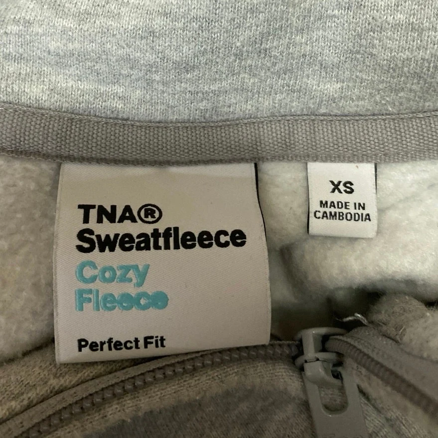 Aritzia TNA Sweatfleece Gray Quarter Zip Long Sleeve Cropped Sweatshirt Top XS - Image 3