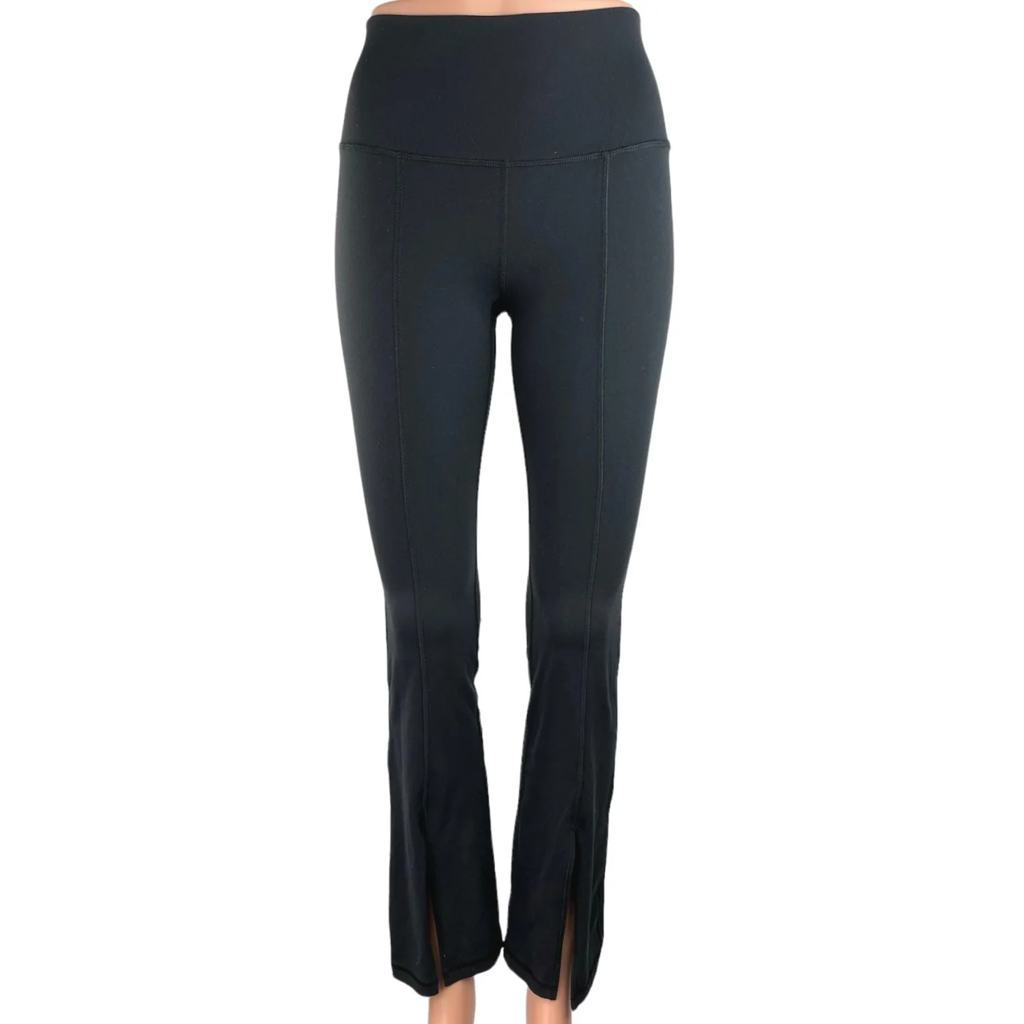 Aritzia TnAction Women's Black Mid Rise Waistband Flare Fitness Legging Pant XS