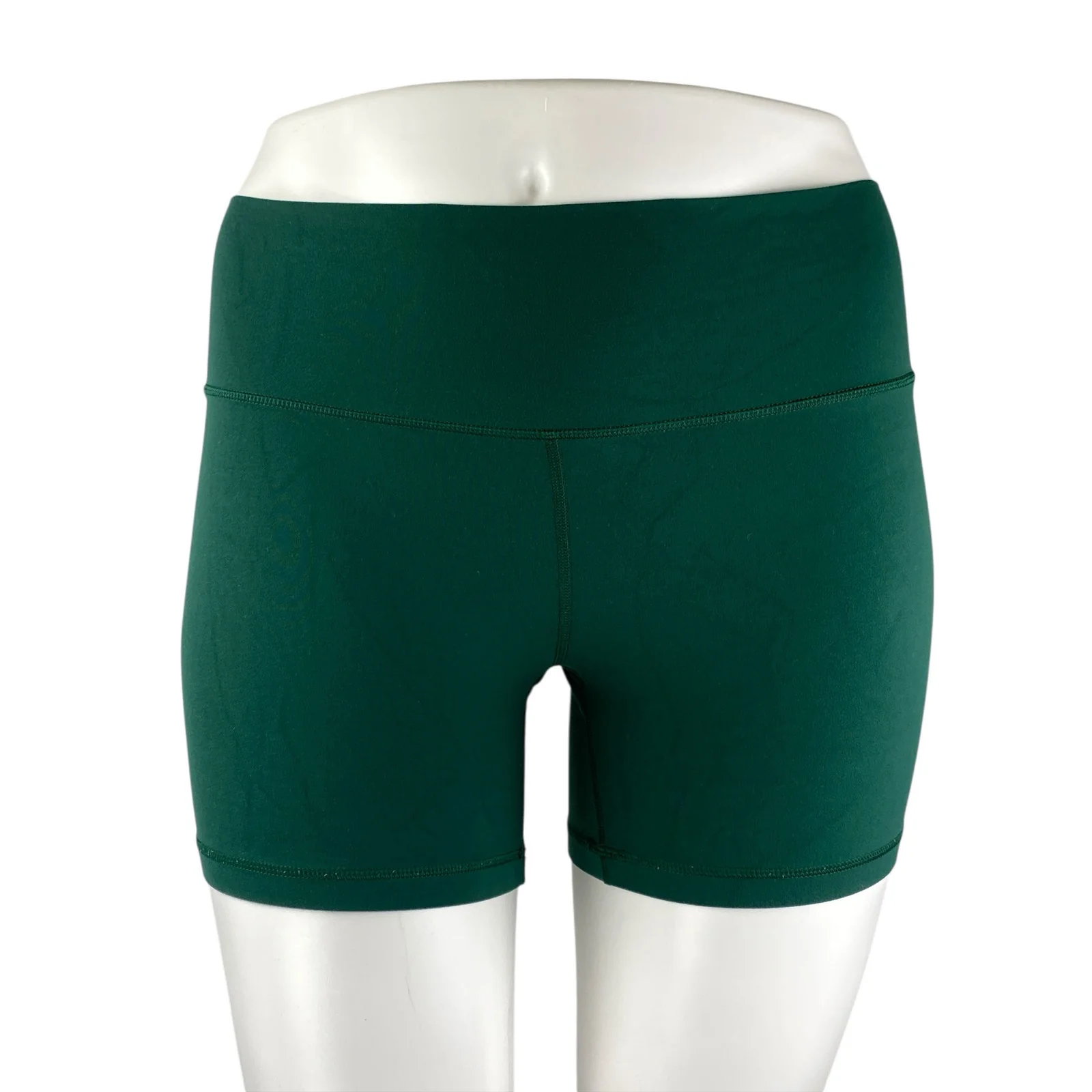 Aritzia TnAction Women's Green High Rise Activewear Yoga Athletic Biker Shorts L