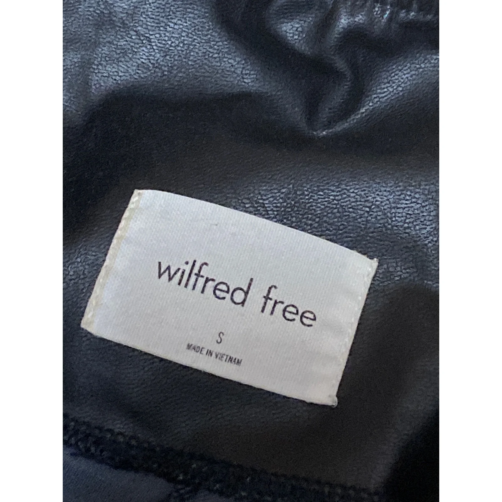 Aritzia Wilfred Black Faux vegan Leather High Waist Skinny Trousers Pants Size S - Image 4