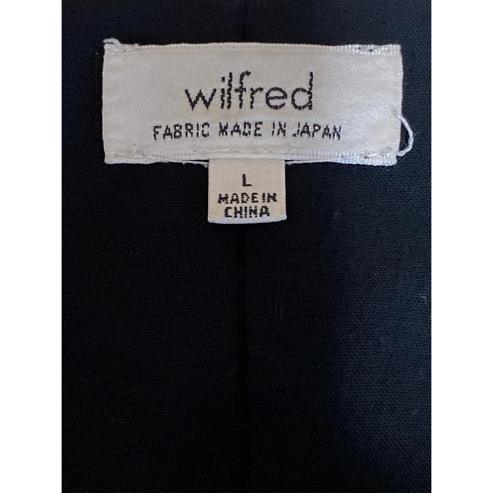 Aritzia Wilfred Dauphine Women's Black Deep V Neck Sleeveless Crop Tank Top Sz L - Image 5