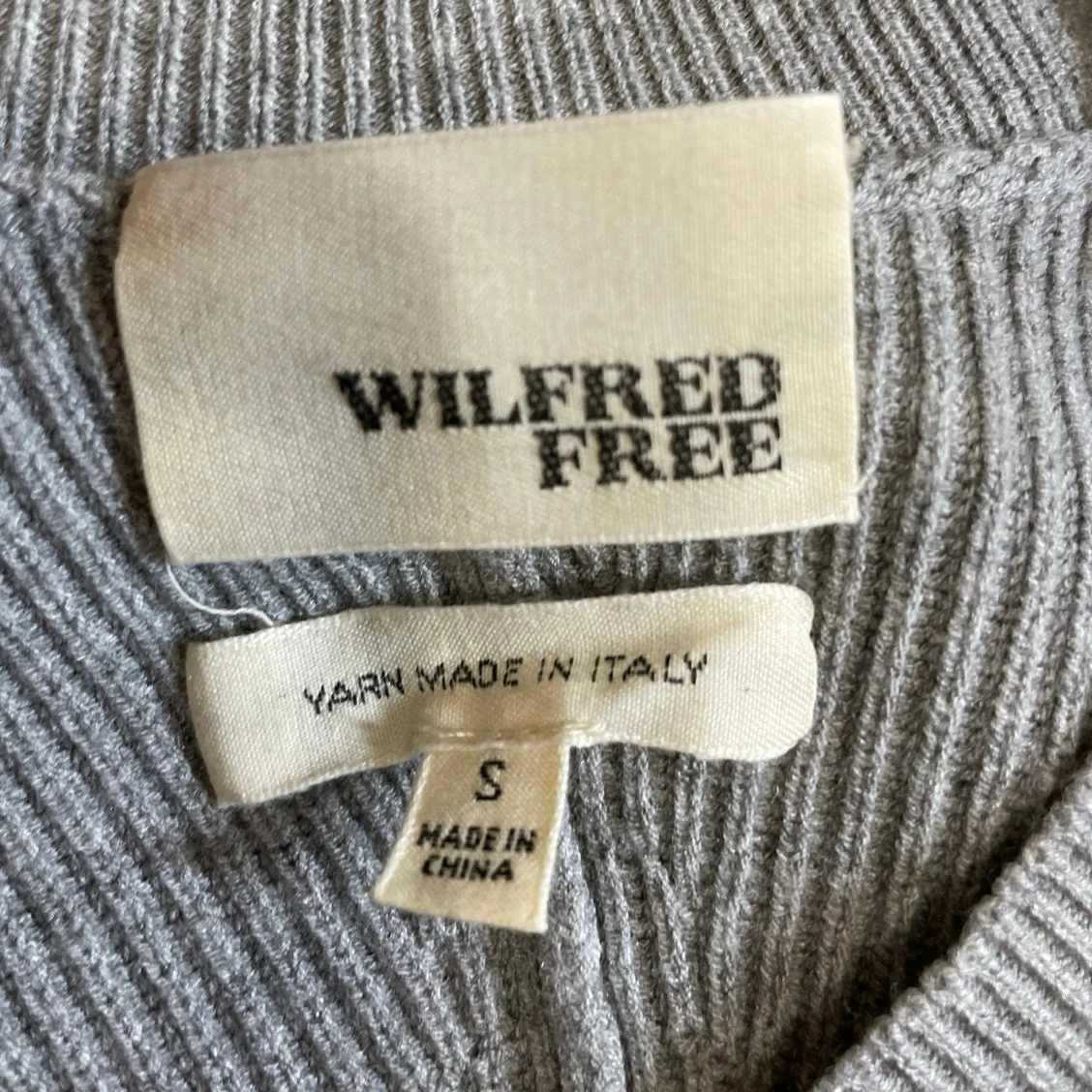 Aritzia Wilfred Free Gray Knit Sculpt Long Sleeve Mini Bodycon Sweater Dress S - Image 5