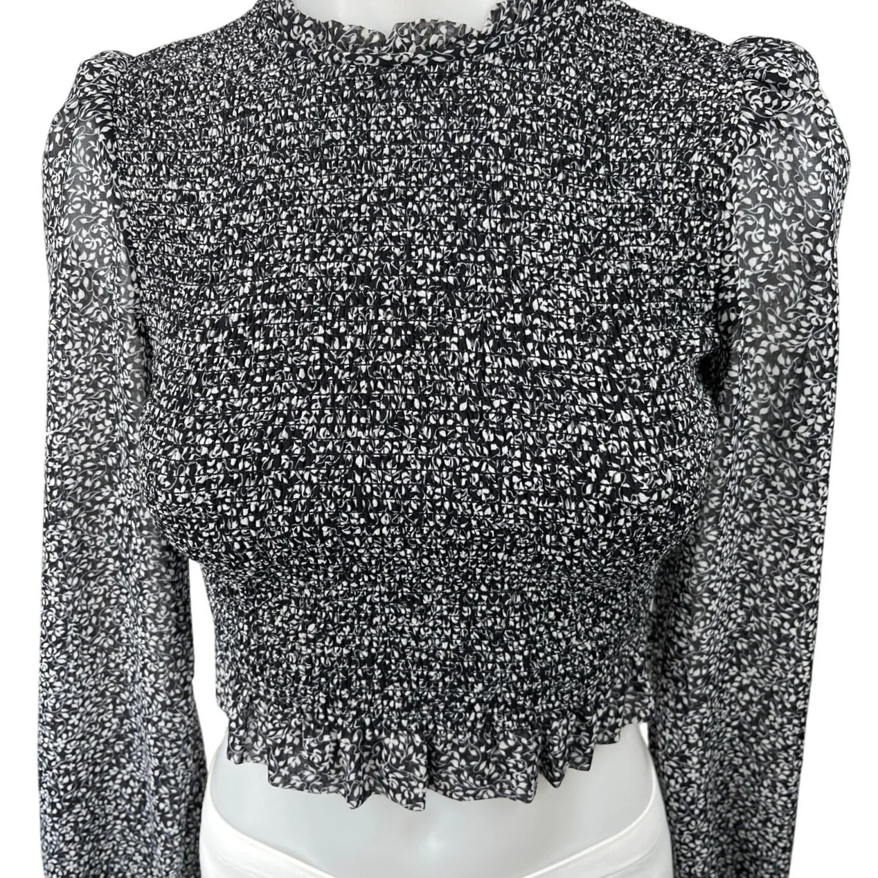 Aritzia Wilfred Tempest Black Floral Smocked Puff Sleeve Crop Top Blouse Sz 2XS - Image 3