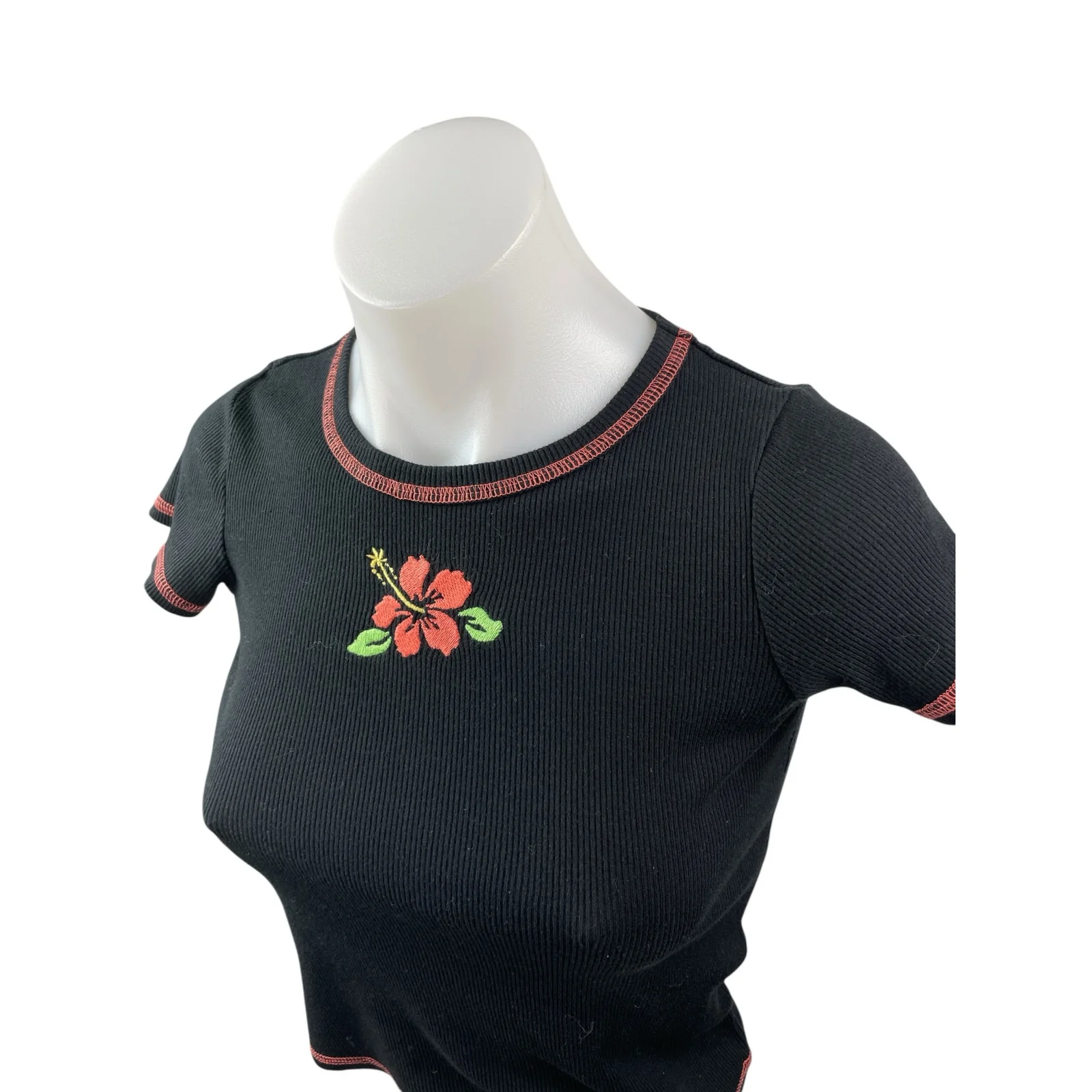 Art Class Hibiscus Embroidery Black Ribbed Crop Crew Neck Baby Tee T-Shirt Top L - Image 2