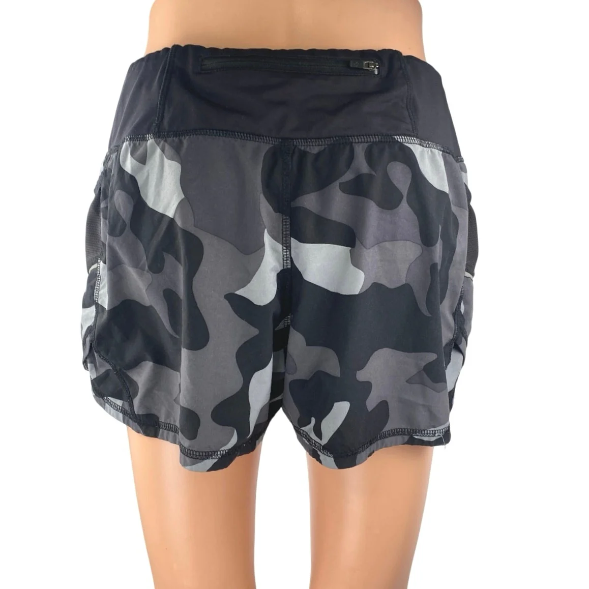 Athleta Black Gray Camo Camouflage Activewear Fitness Yoga Running Shorts Size S - Image 3