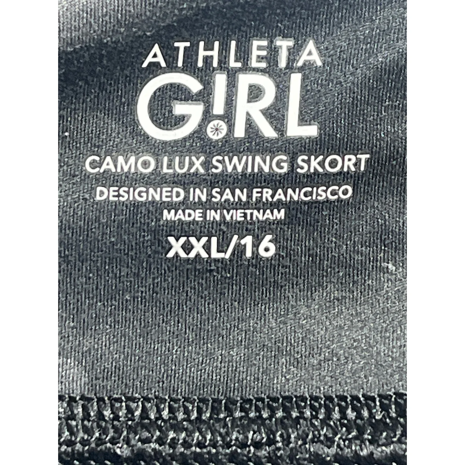 Athleta Girl Camo Lux Black Gray Camouflage Mid Rise Swing Skirt Skort Size XXL - Image 3