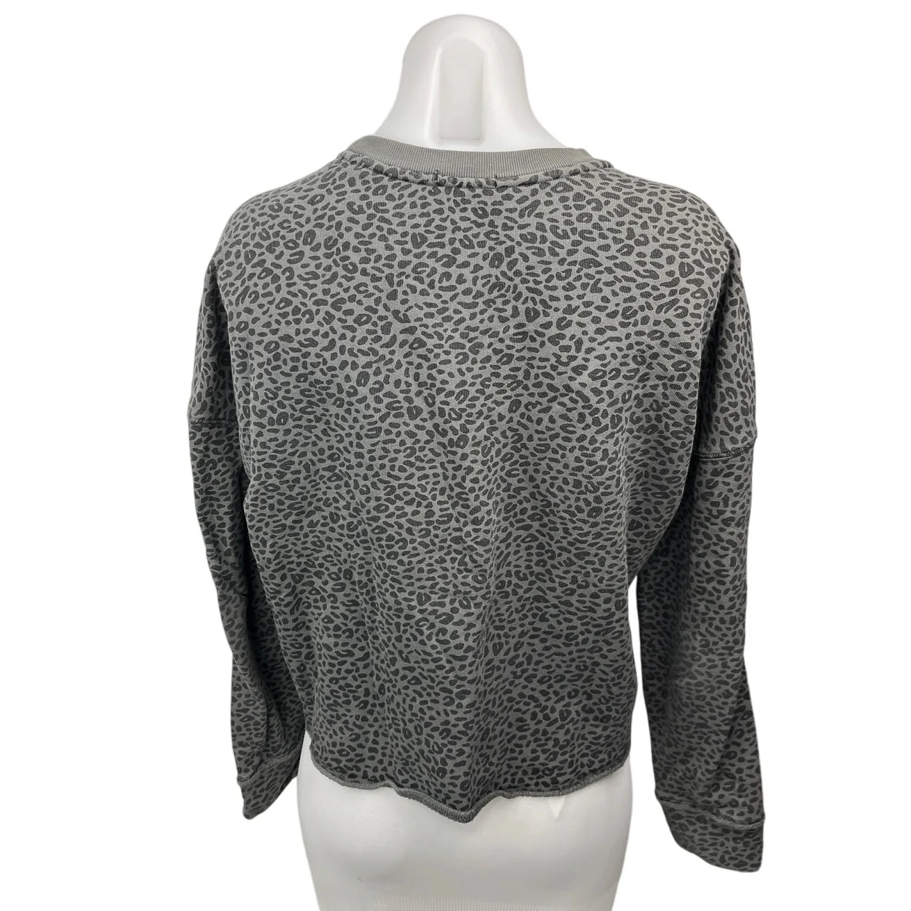 ATM Gray Leopard Animal Print Crew Neck Crop Pullover Sweatshirt Sweater Top S - Image 2