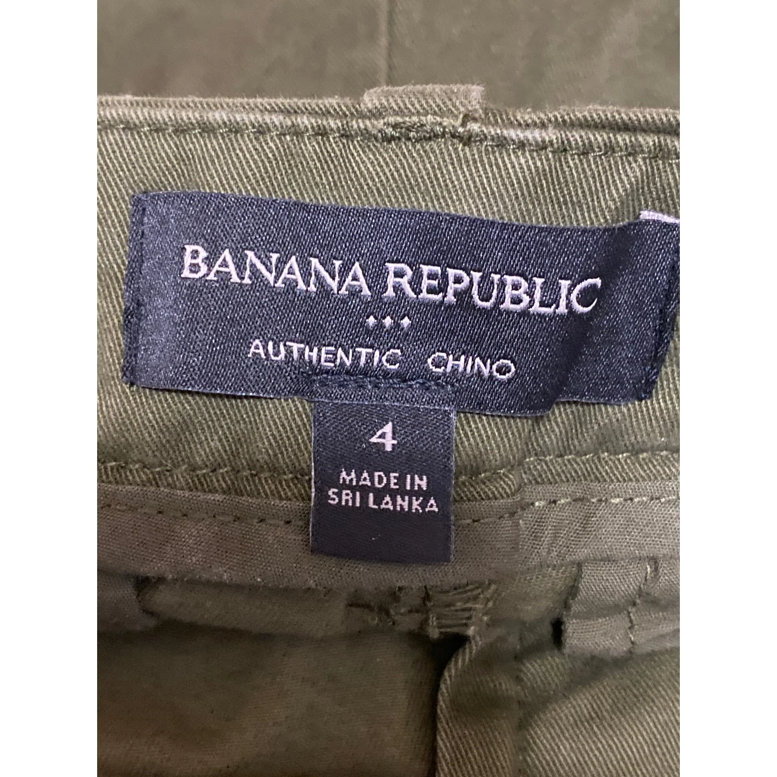 Banana Republic Authentic Chino Women's Green High Rise Casual Mini Shorts 4 - Image 5