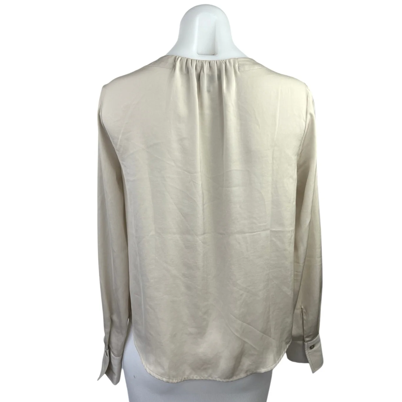 Banana Republic Beige Pocket Soft Button Front Long Sleeve Blouse Top Size XS - Image 2