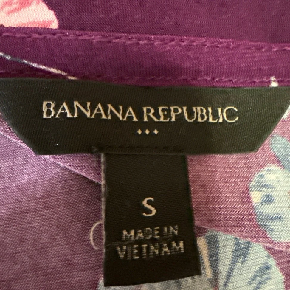 Banana Republic Purple Floral Short Sleeve Pleated Midi Wrap Sheath Dress Size S - Image 4