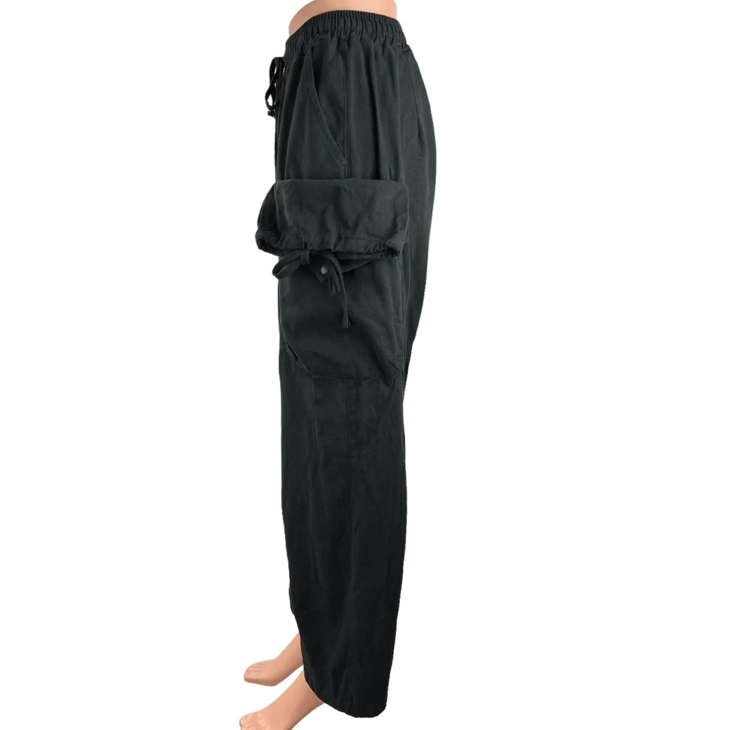 Bei Sen Tu Black Drawstring Elastic Waist Straight Leg Pull On Cargo Pants Sz 3 - Image 2