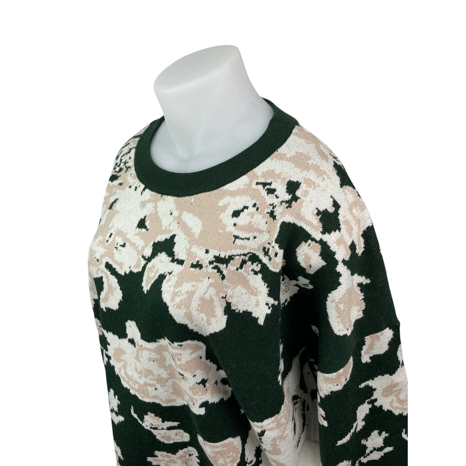 Bloomchi Women's Green Floral Crew Neck Long Sleeve Knit Sweater Top Size 22/24 - Image 2