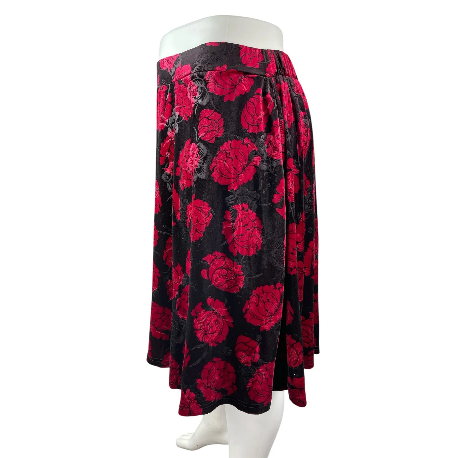 Bloomchic Women's Floral Velvet Velour High Rise Mini Flare A-Line Skirt 22/24 - Image 2