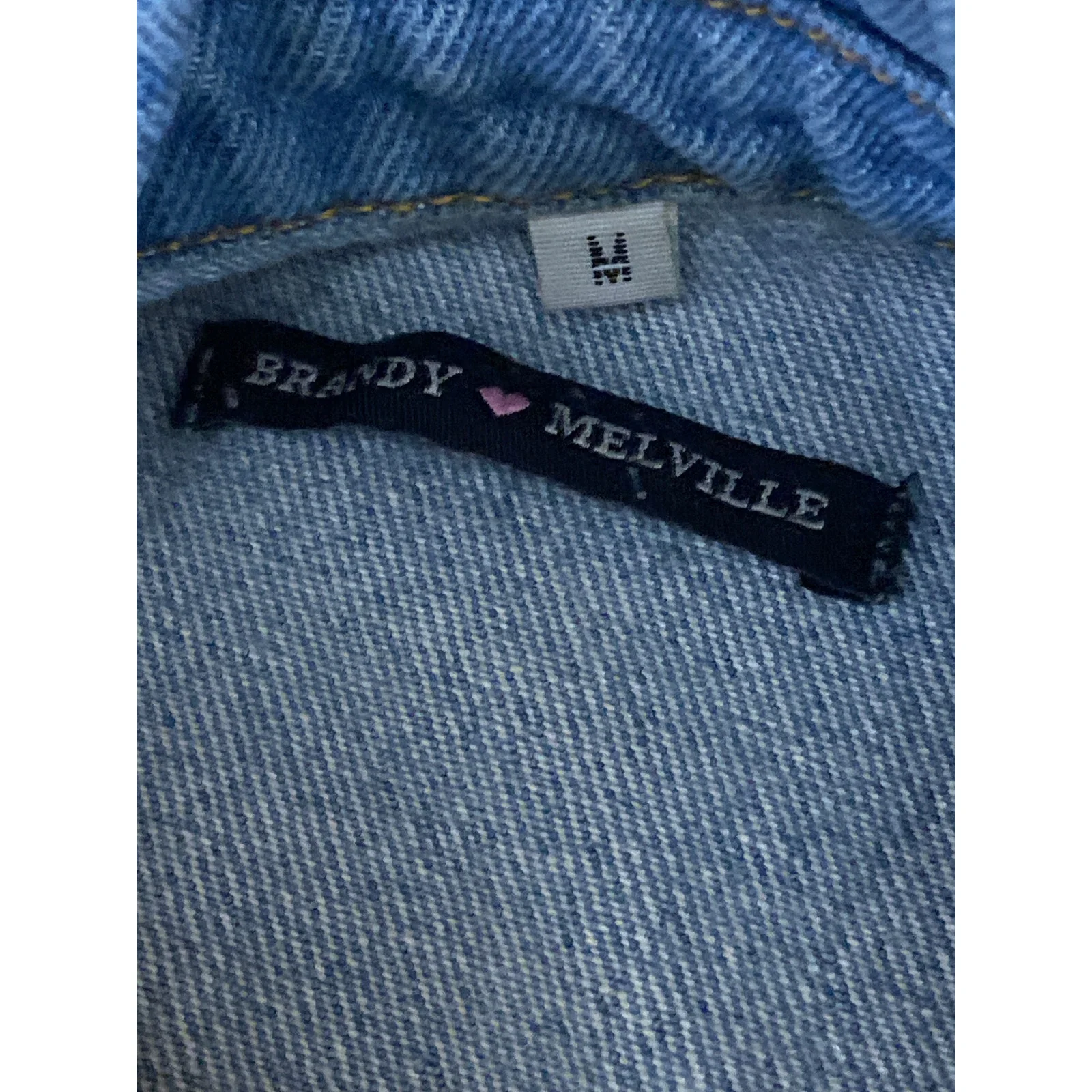 Brandy Melville Women's Collared Long Sleeve Crop Trucker Denim Coat Jacket Sz M - Image 5