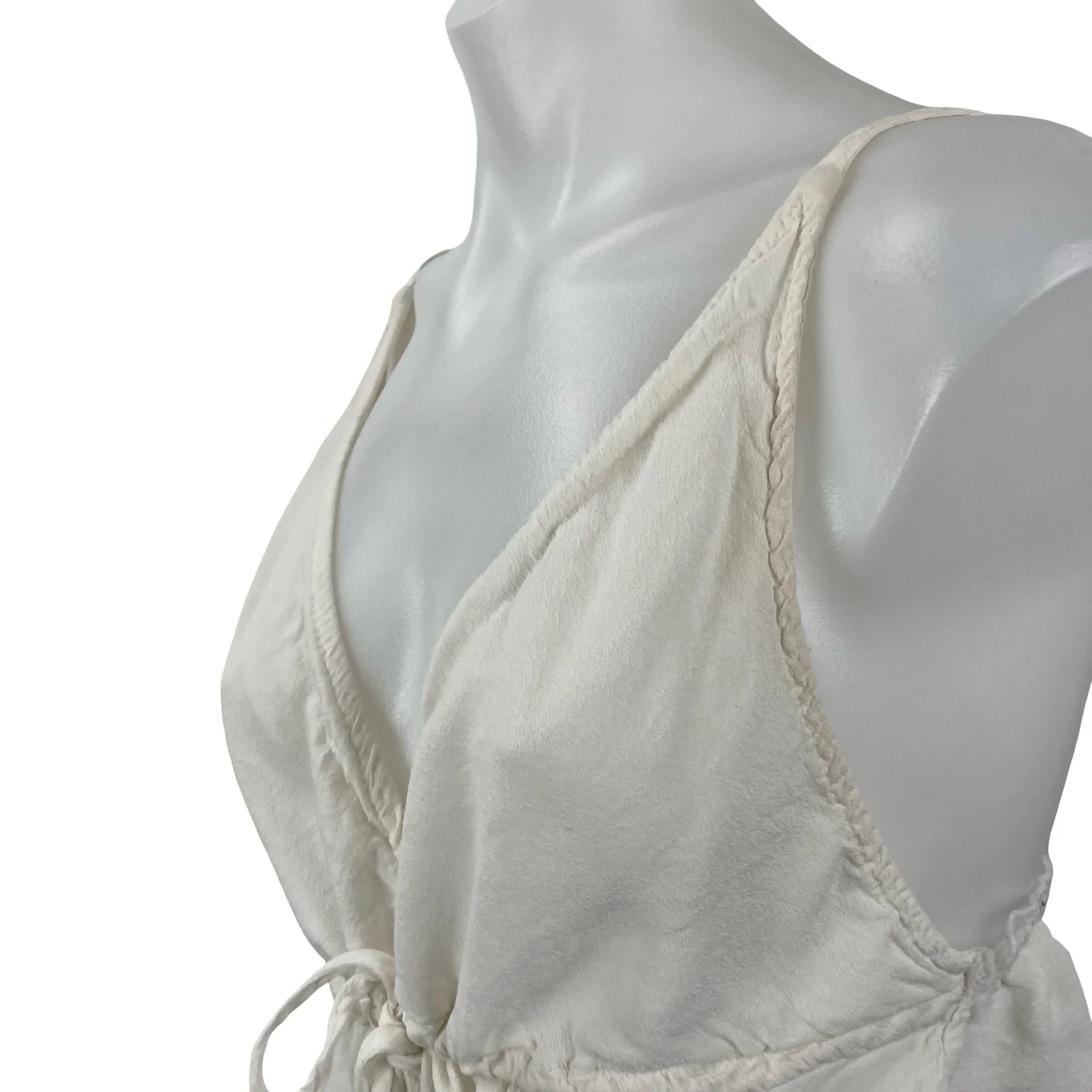 Brandy Melville Women's White Sleeveless V Neck Cami Tie Peplum Crop Top Size OS - Image 3