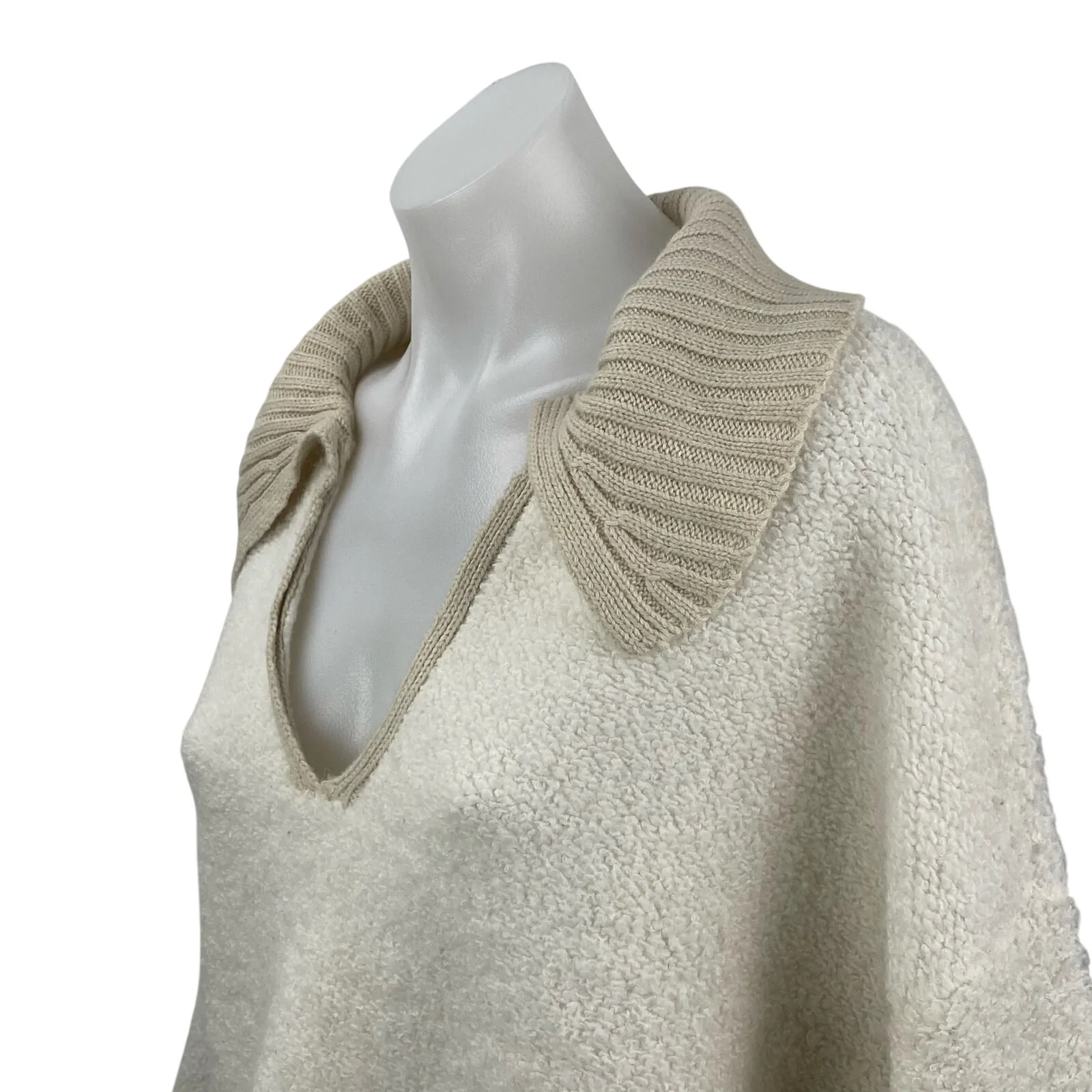 By Together Cream Beige Fleece Long Sleeve Knit Polo Sweatshirt Sweater Top Sz M - Image 3