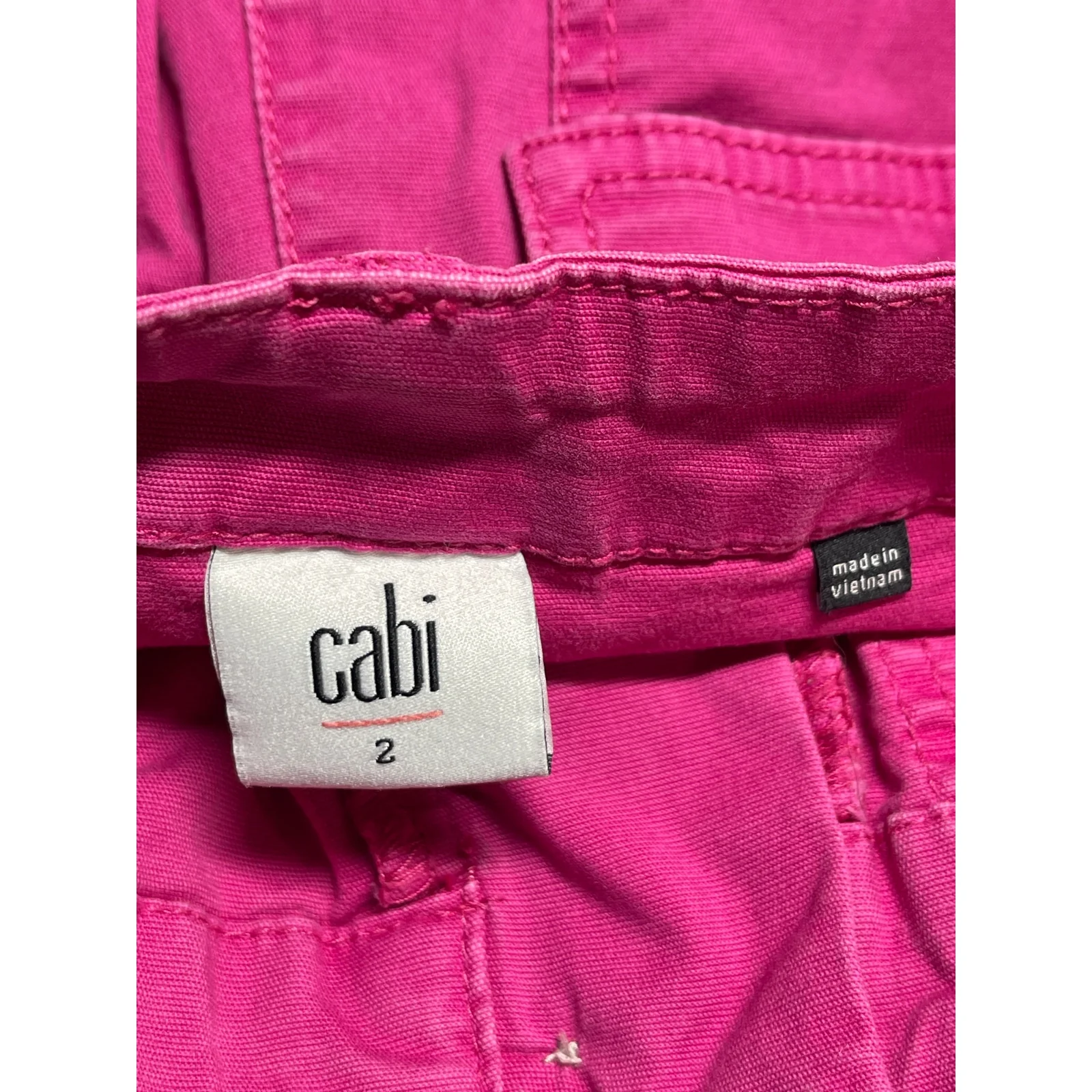 Cabi Women's Pink Mid Rise Straight Bermuda Utility Denim Jeans Shorts Size 2 - Image 3