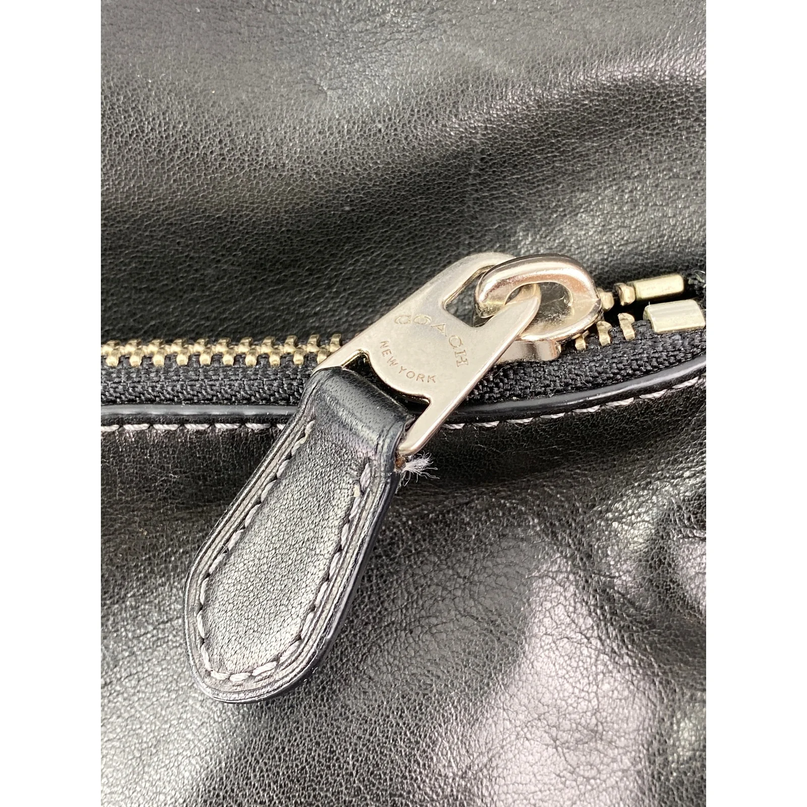 Coach Blue Black 100% Leather Reversible Zip Pocket ShoulderTote Bag Handbag OS - Image 13