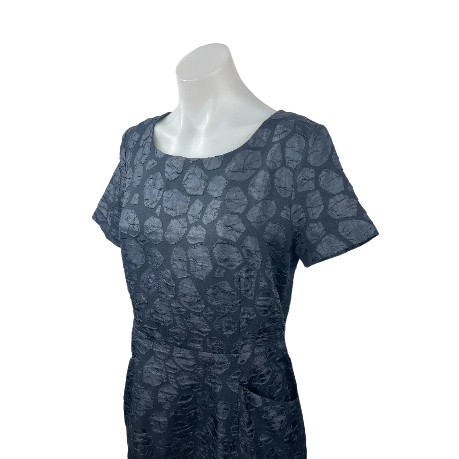 Cos Women's Black Abstract Textured Short Sleeve Mini A-Line Shift Dress Size 8 - Image 4