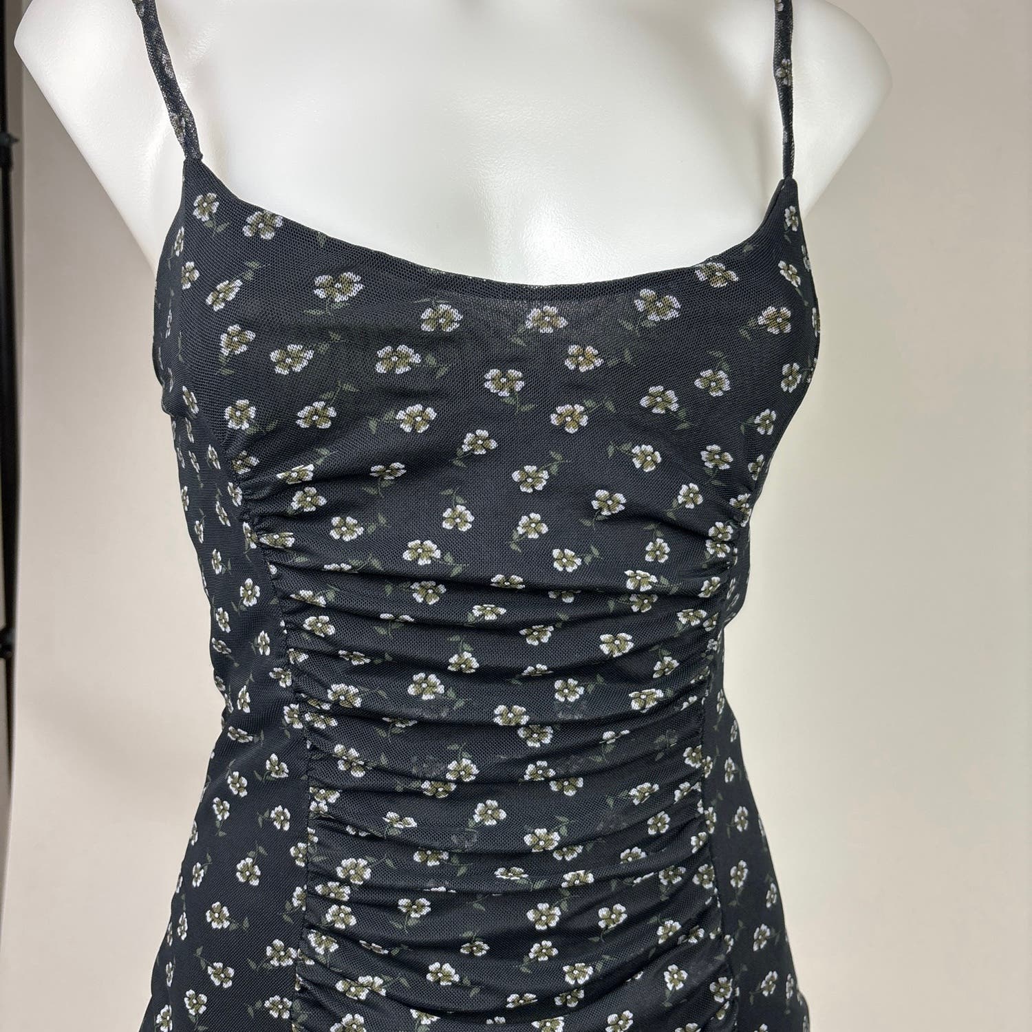 Daisy Street Black Floral Print Spaghetti Strap Ruched Mesh Bodycon Dress Sz XS - Image 6
