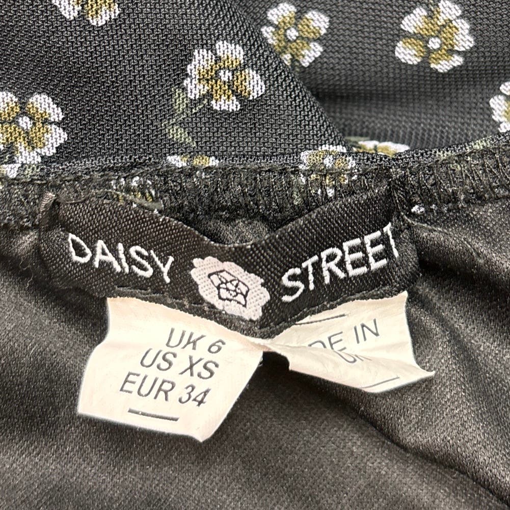 Daisy Street Black Floral Print Spaghetti Strap Ruched Mesh Bodycon Dress Sz XS - Image 9