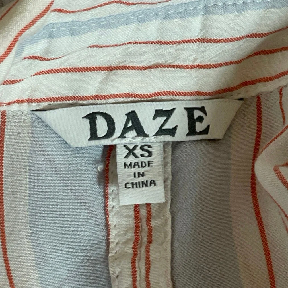 Daze Women's Blue Striped Long Sleeve Tie Back Button Down Shirt Top Size XS - Image 5