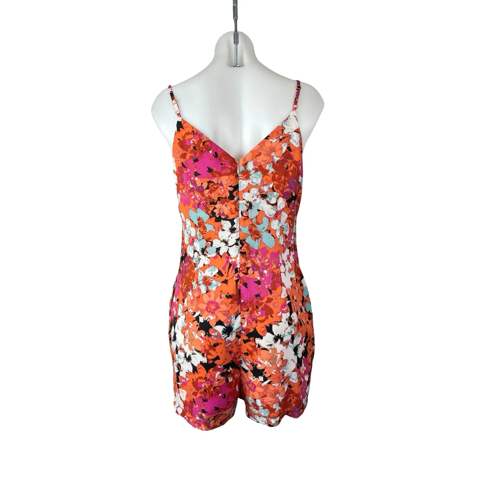 Design Lab Coral Floral Sleeveless V Neck Pocket Cami Tank Romper Shorts Size S - Image 4