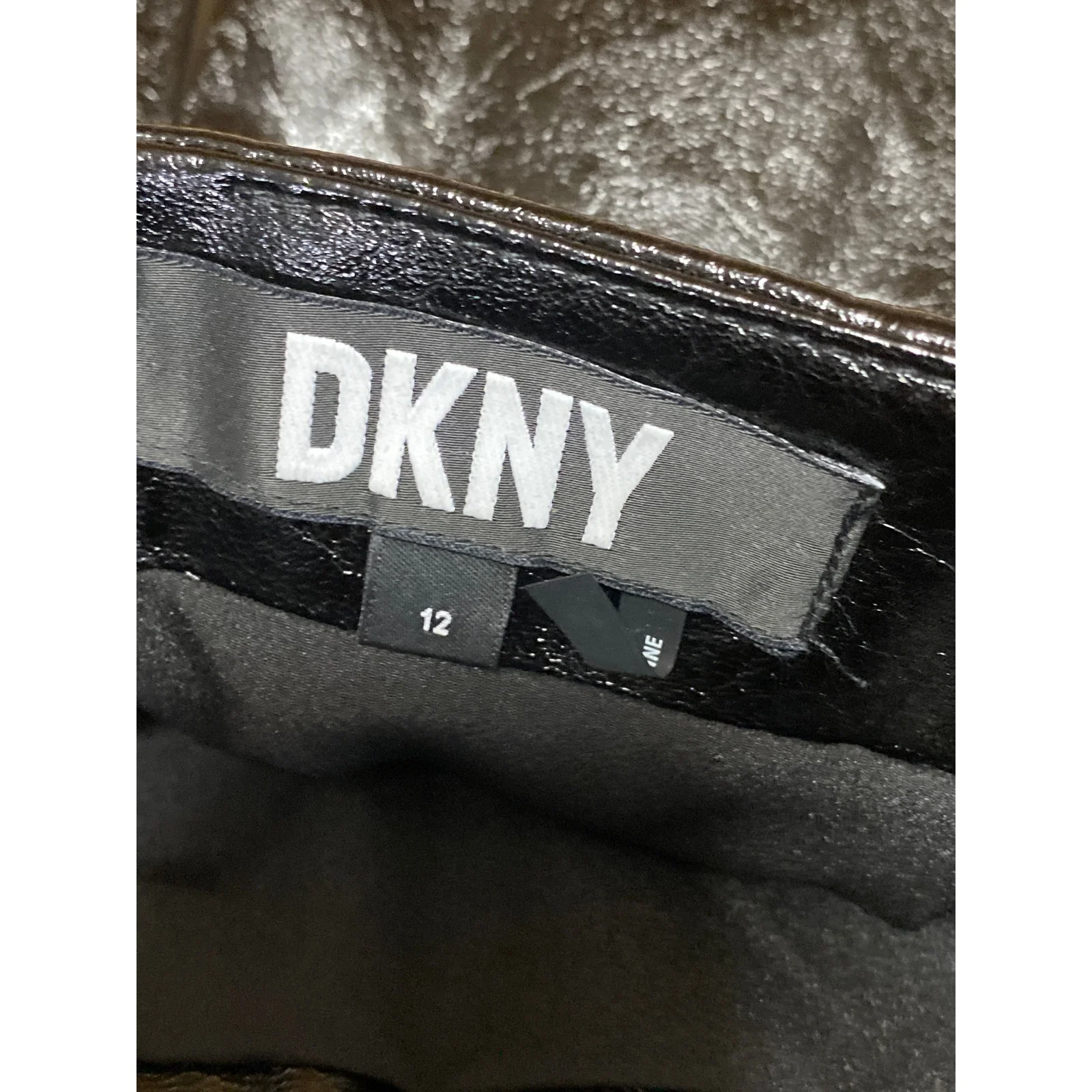 DKNY Women's Black Faux Vegan Leather High Rise Mini Flare A-Line Skirt Size 12 - Image 5