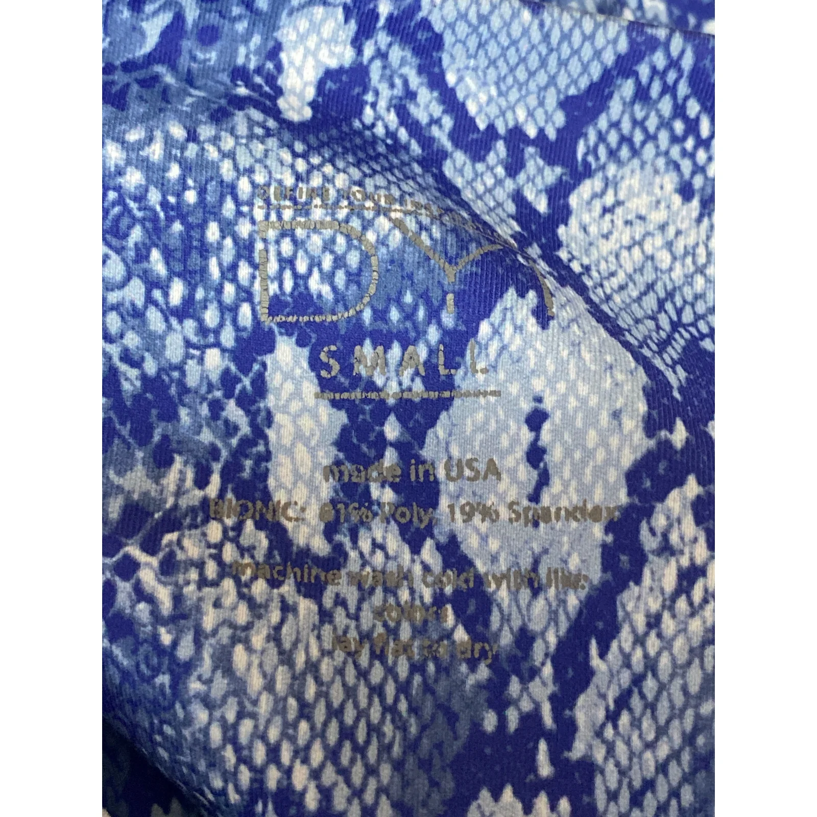 DYI Blue Snakeskin Athletic Yoga Crop Top High Rise Leggings Two Piece Set Sz S - Image 5