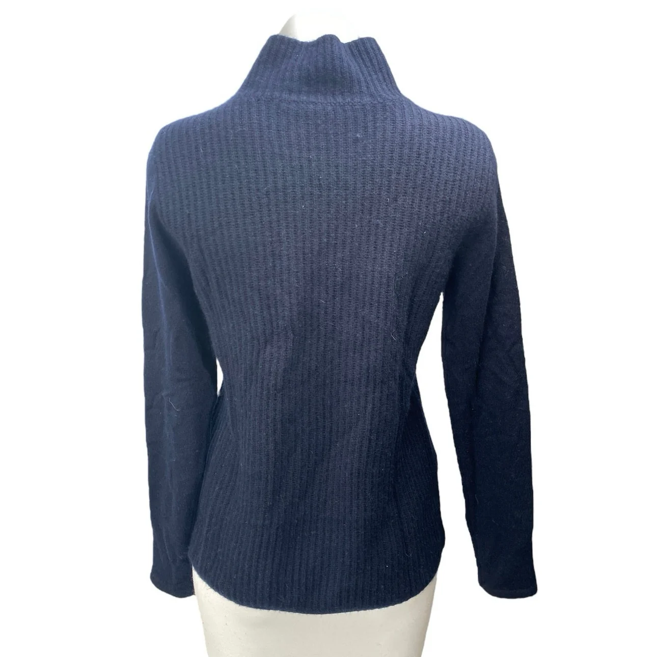 Elie Tahari 100% Cashmere Blue Turtleneck Long Sleeve Knit Sweater Top Size XS - Image 2