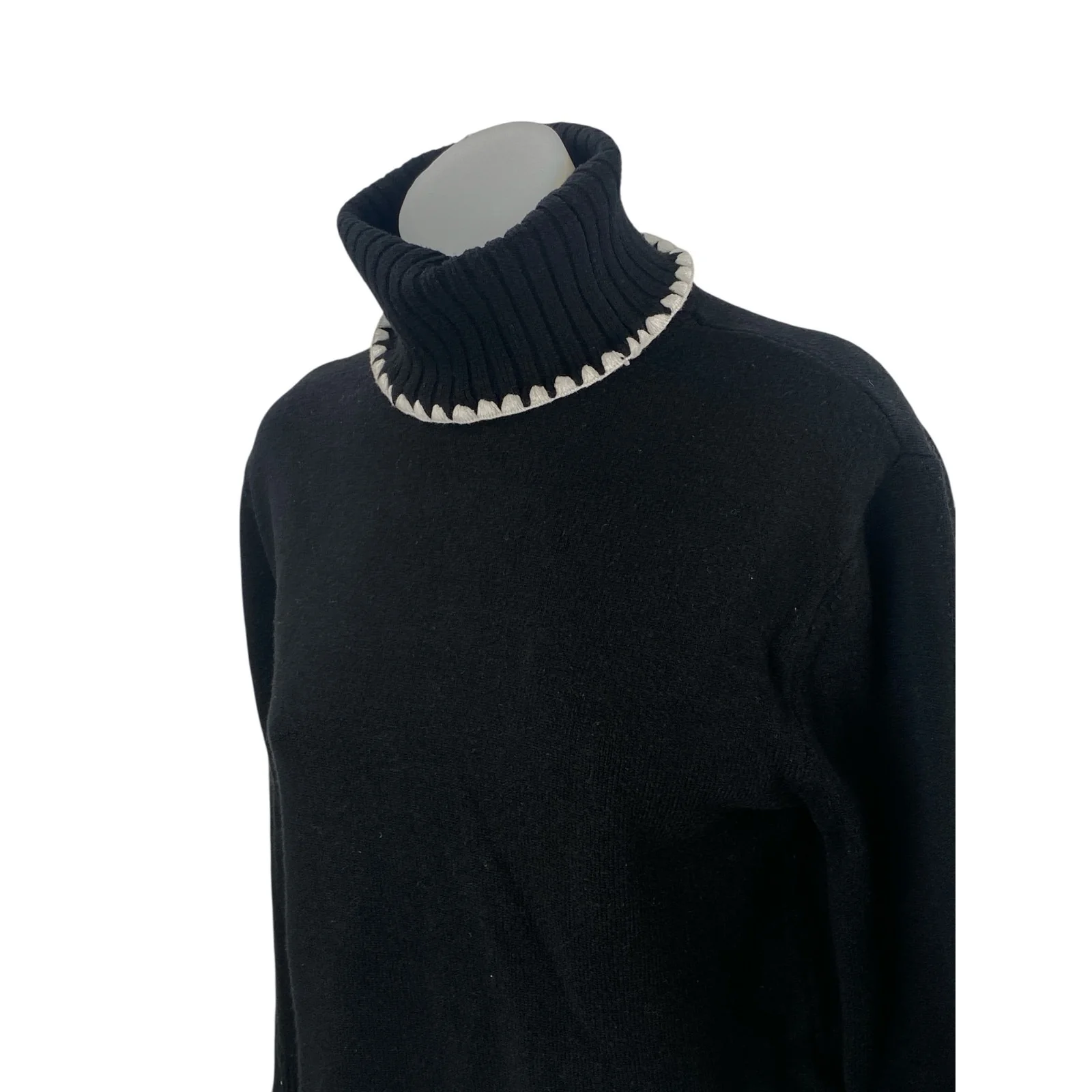 Ellen Tracy Women's Black Ribbed Trim Turtleneck Long Sleeve Sweater Top Size XS - Image 2